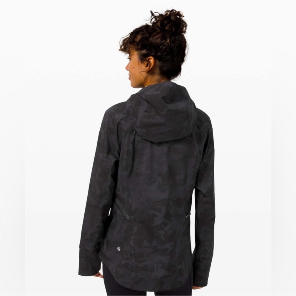Lululemon Break A Trail Running Jacket - Picture 2 of 10